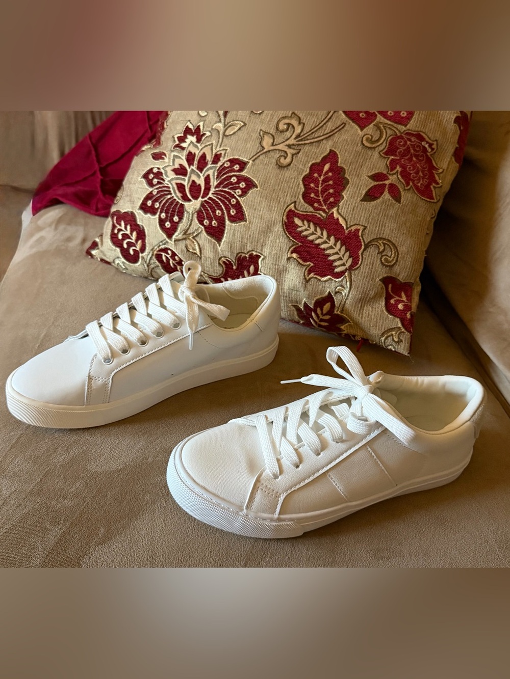 Brand New Sam Edelman White Leather Women's Sneakers - Size 8